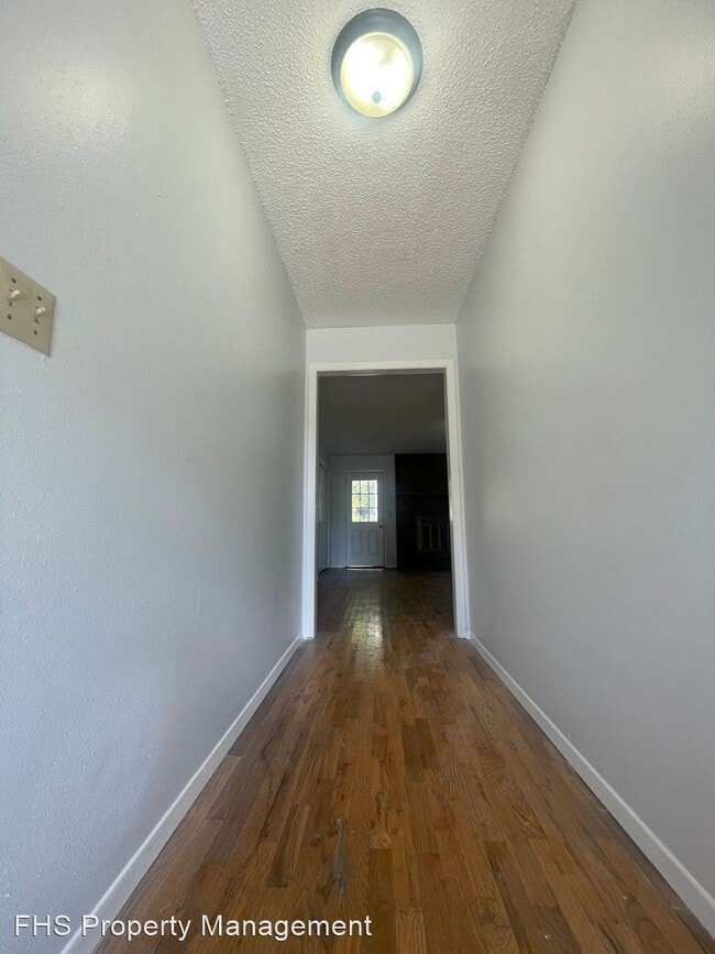 Building Photo - 3 br, 2 bath House - 2510 S Fort Ave