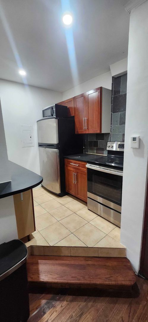 Foto del edificio - Walk to the Beach – Bright 1Bedroom/1 Bath...