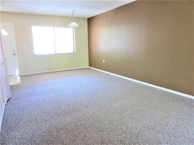 Foto del edificio - 5310 26th St W