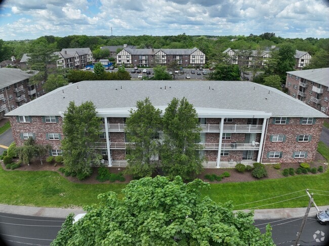 3D Exterior - Woodview at Randolph