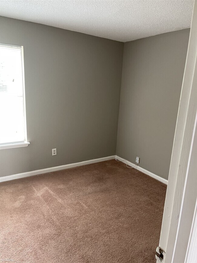 Building Photo - 3 br, 2 bath House - 9565 Thomas Downs Lane