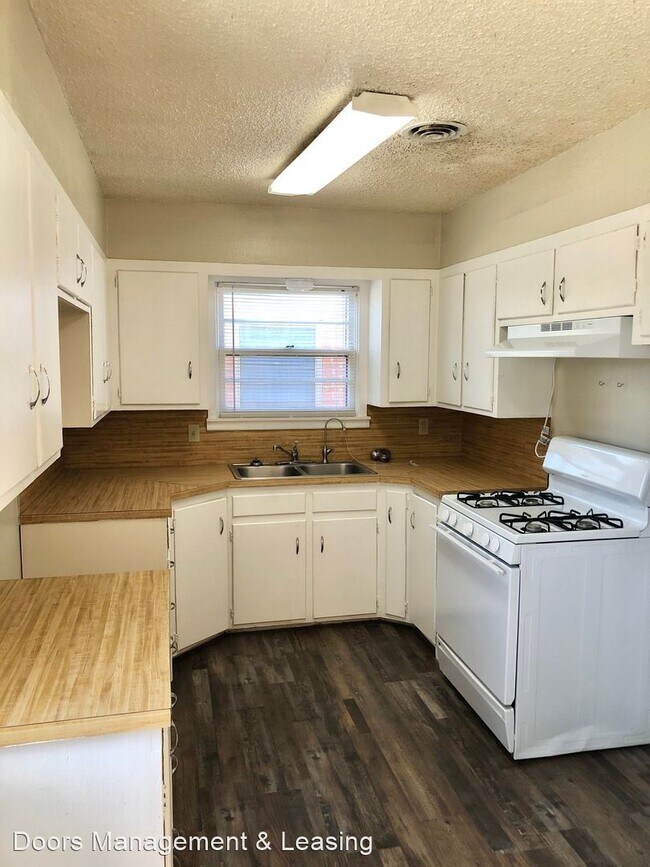 Building Photo - 3 br, 2 bath House - 4615 43rd Street