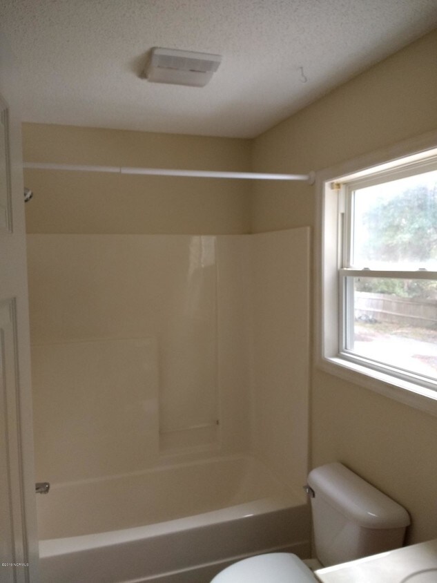 Building Photo - 1644 Gause Landing Rd SW