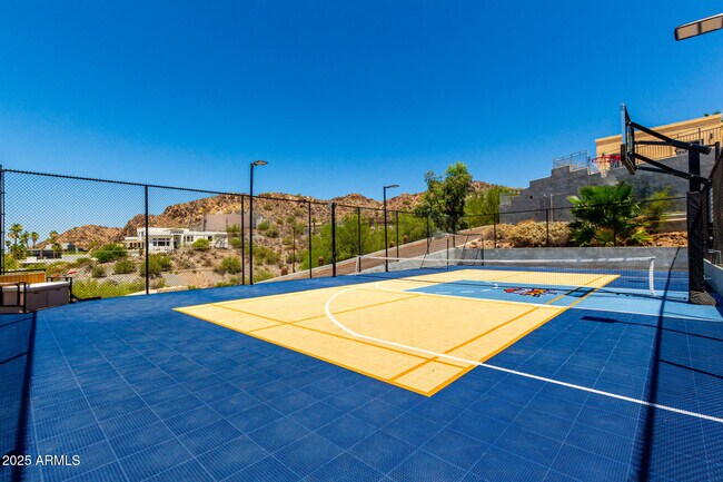 Foto del edificio - 6526 N 37th St