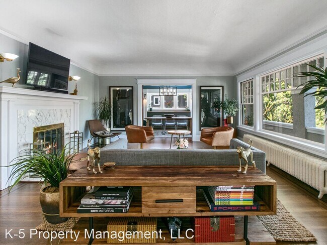 Building Photo - 5 br, 3.5 bath House - 2850 NW Westover Rd