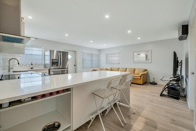 Foto del edificio - 417 N K St