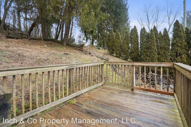 Foto del edificio - 3 br, 2 bath House - 80 Argyle Ave