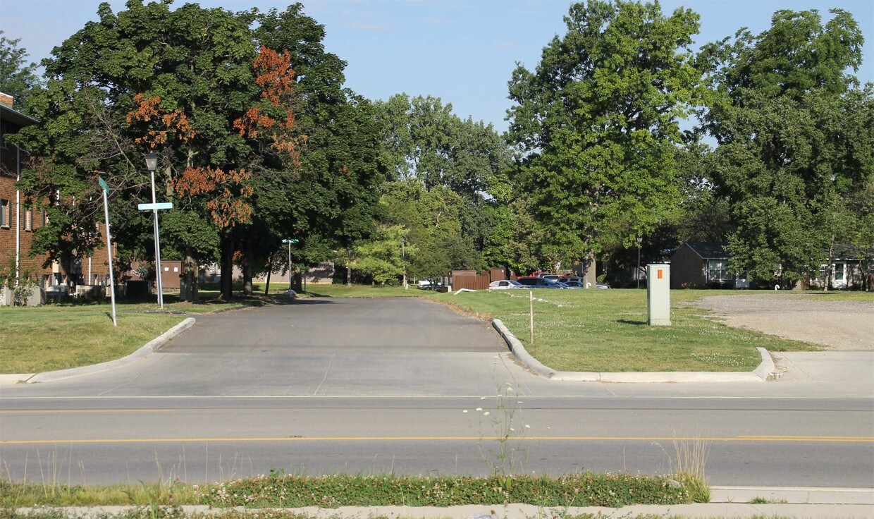 Building Photo - 1159 Georges Pl