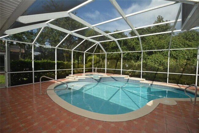 Foto del edificio - 4 N Park Cir