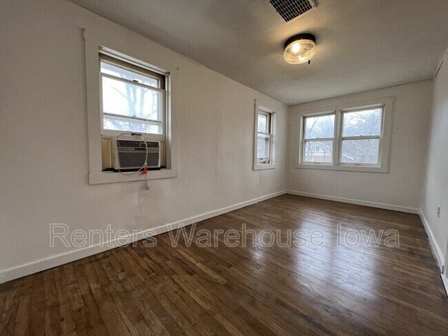 Foto del edificio - 3903 University Ave