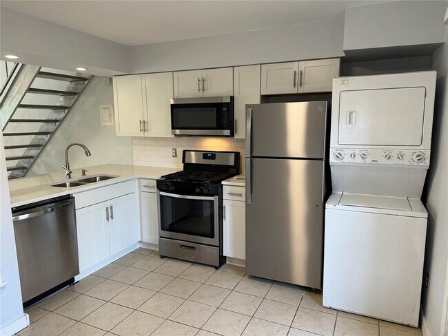 Foto del edificio - 3451 Willowrun Dr