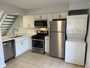 Building Photo - 3451 Willowrun Dr