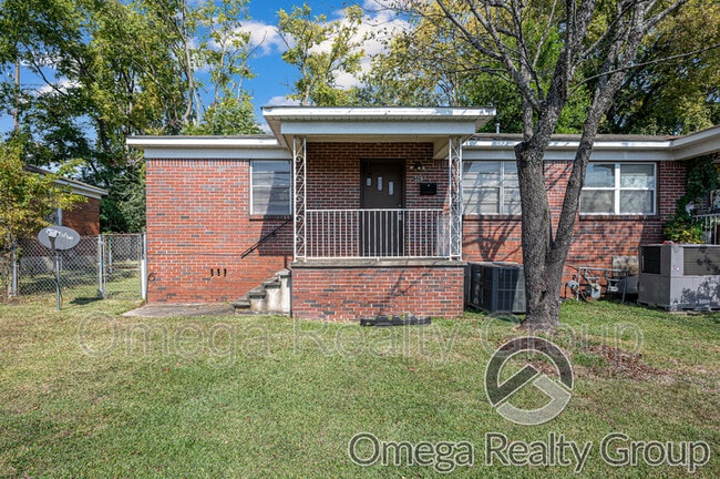 Building Photo - 316 Carr Ave