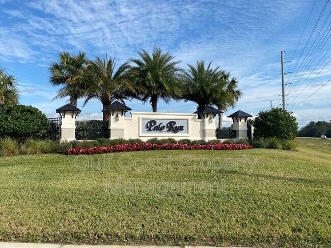Foto del edificio - 17414 Blue Ridge Pl