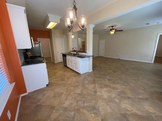 Foto del edificio - 3511 Paigewood Dr