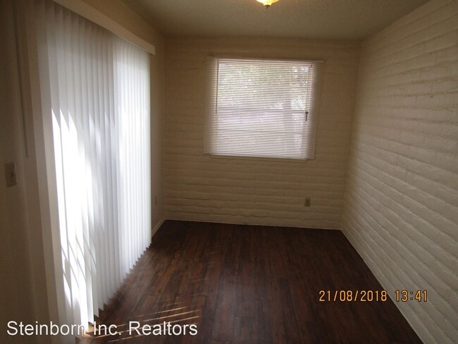 Building Photo - 2 br, 2 bath House - 2904 Missouri Ave.