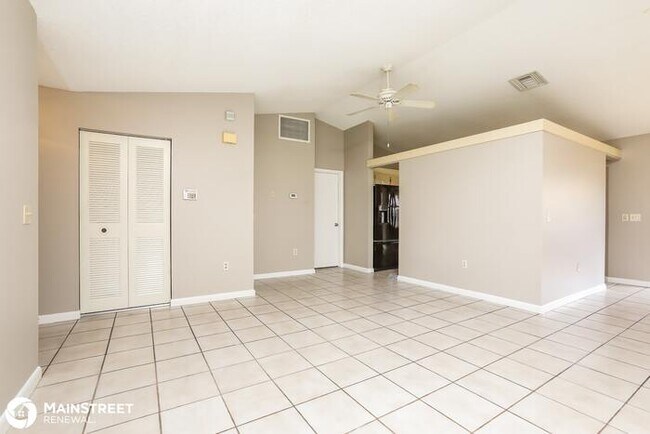 Foto del edificio - 223 Eastridge Dr, Eustis, FL 32726