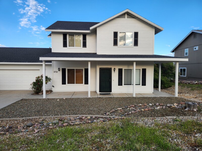 Foto principal - 5701 N Squaw Dr