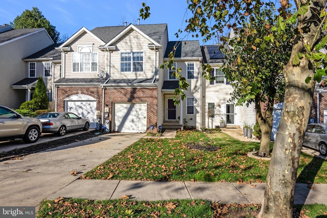 13906 Geoffrey Rd, Bowie, MD 20720 Townhome Rentals in Bowie MD