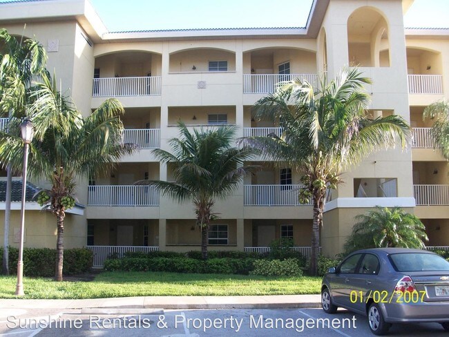 Foto del edificio - 1793 Four Mile Cove Pky