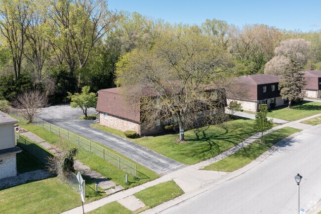 Foto aérea - 1453 Brooke Park Dr