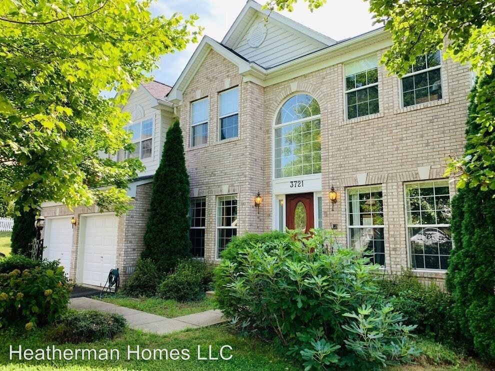 5 br, 3.5 bath House 3721 Katie Pl House for Rent in Triangle, VA