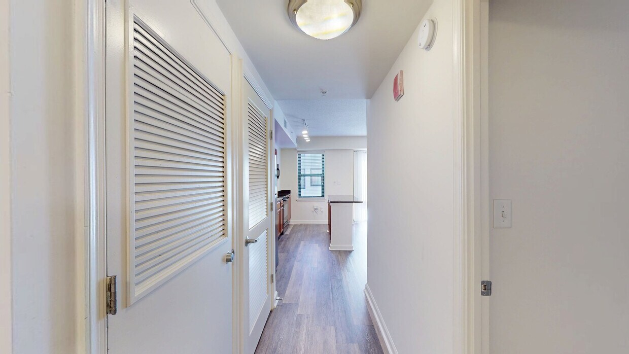 Photo - 1301 Thomas Circle Apartments