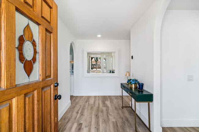 Foto del edificio - 79990 Camelback Dr