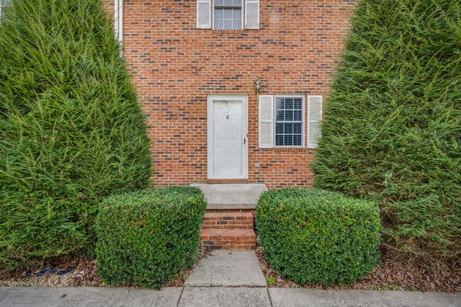 Entrada principal - 118 Lori Ann Dr