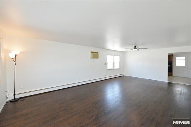 Photo - 52 Elizabeth St House