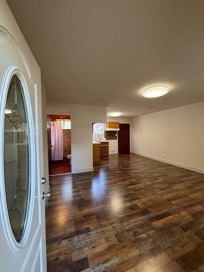 Foto del edificio - 12646 Ralston Ave