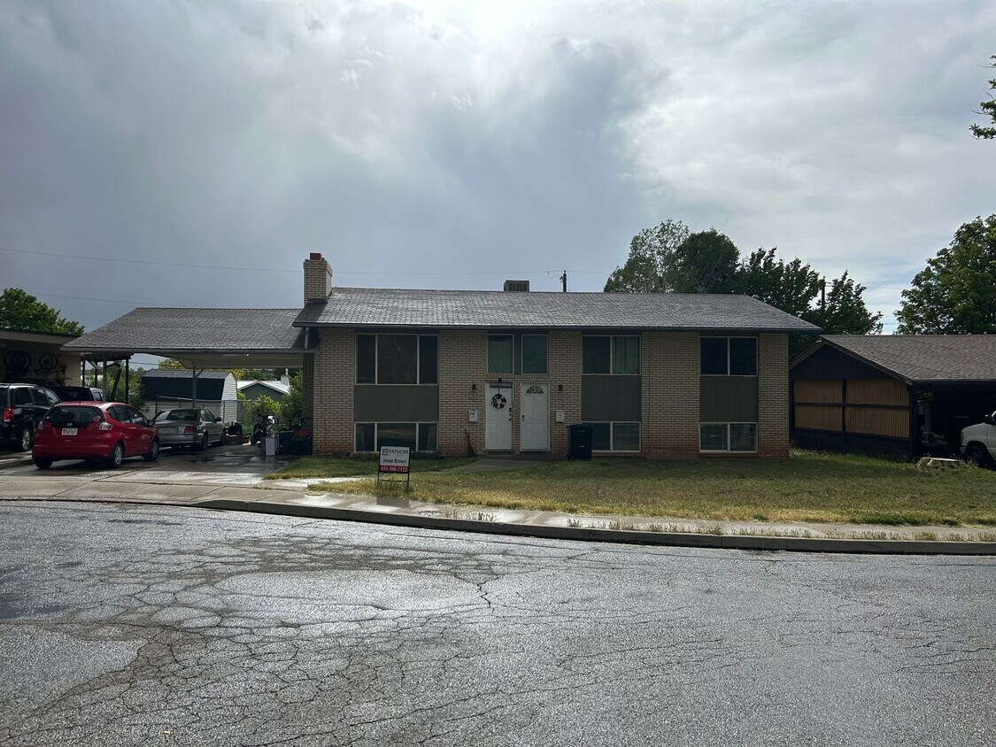 Foto principal - Charming 3 bedroom in Cedar City!