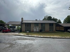 Building Photo - 546 Cedarwood Terrace