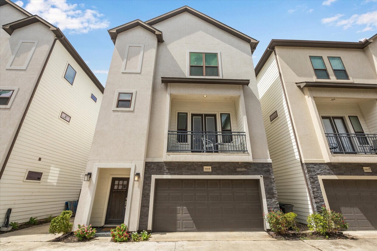 Foto principal - 2504 Beall St