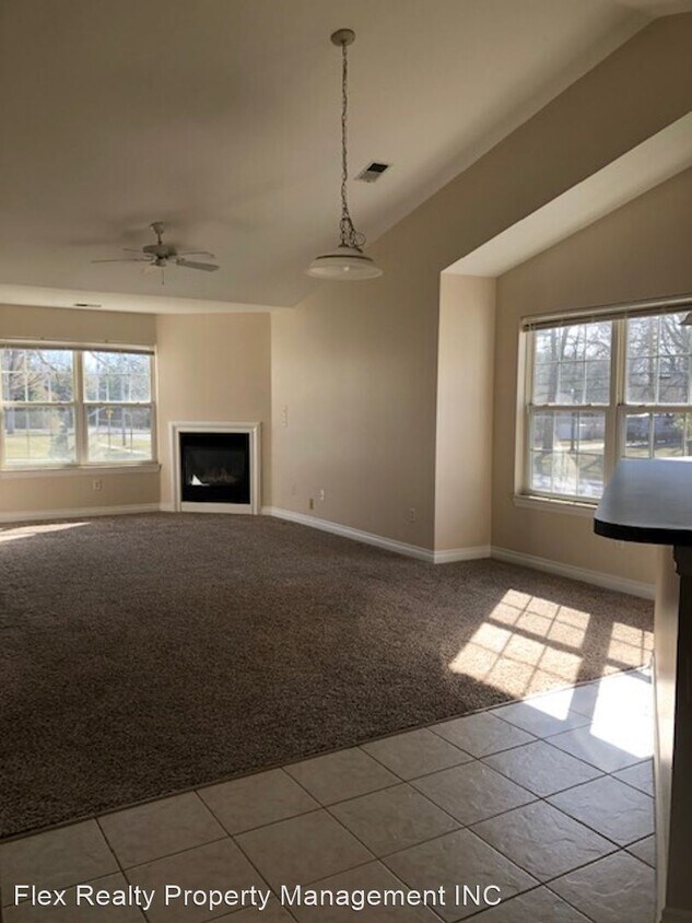 Primary Photo - 3 br, 2 bath House - 6463 TRIPLE CROWN LANE