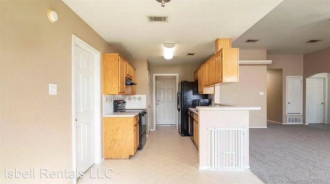 Building Photo - 4 br, 2 bath House - 3804 Stallion Drive