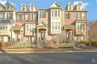 Building Photo - 3382 Vintage Cir SE