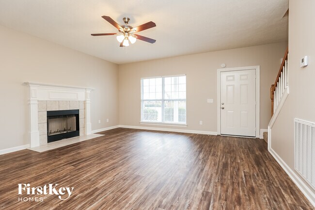 Building Photo - 837 Manderlay Way