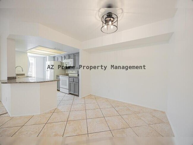 Foto del edificio - 7950 E Starlight Way