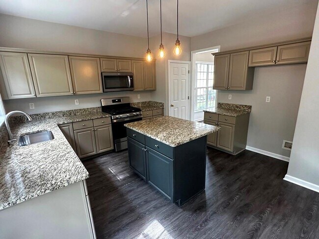 Foto del edificio - 6345 Turfway Dr