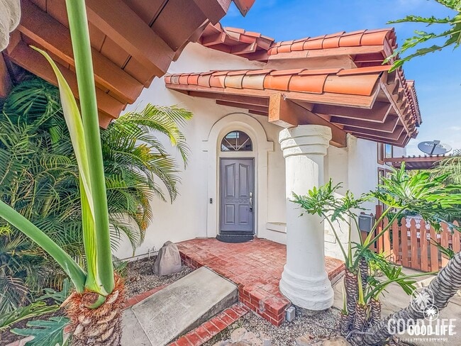 Foto del edificio - Stunning 3 Bedroom 2.5 Bathroom Home in Bernardo Village!