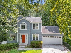 Building Photo - 11280 Abbotts Station Dr