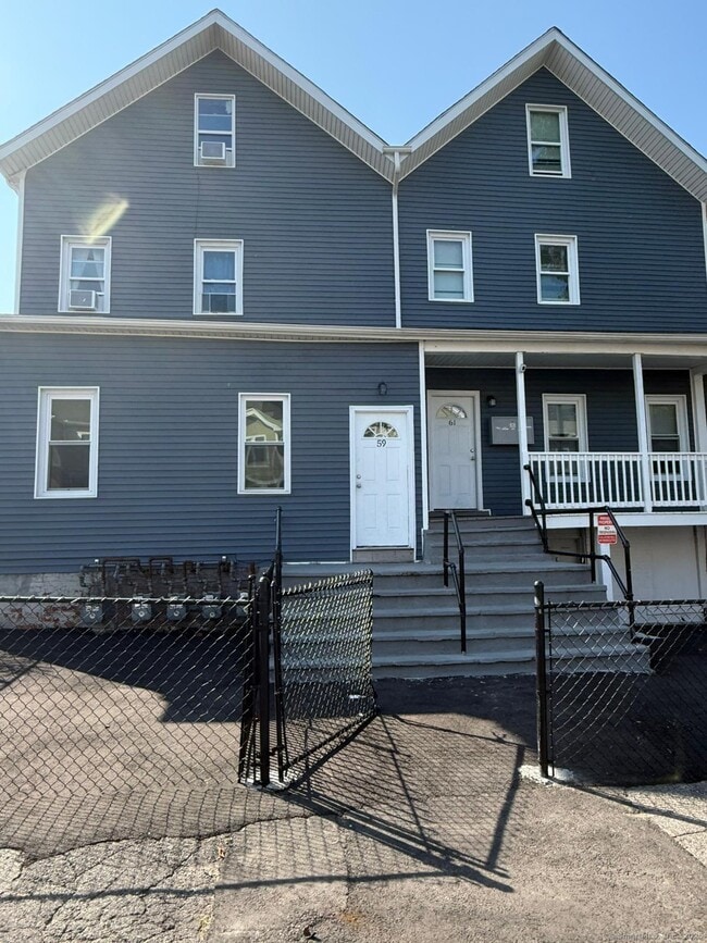 Building Photo - 59 Johnson St