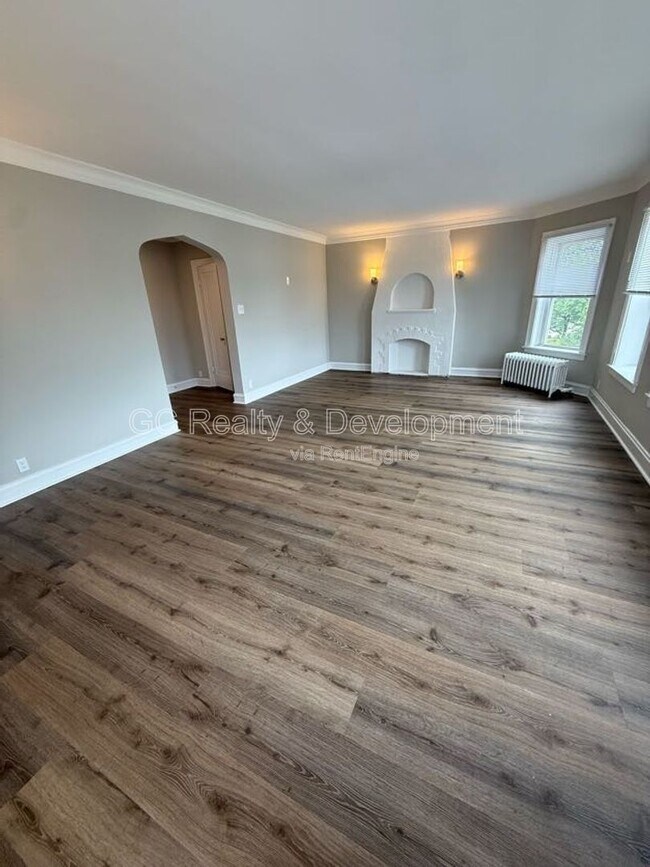 Foto del edificio - 5730 N Christiana Ave