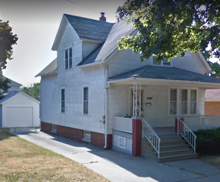 5037 24th Ave, KENOSHA, WI 53140 Townhome Rentals in KENOSHA WI