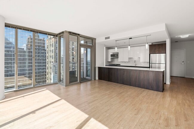 Foto del edificio - 221 N Garland Ct