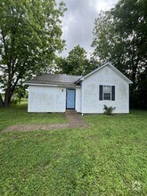 Building Photo - 124 Tuxedo Dr