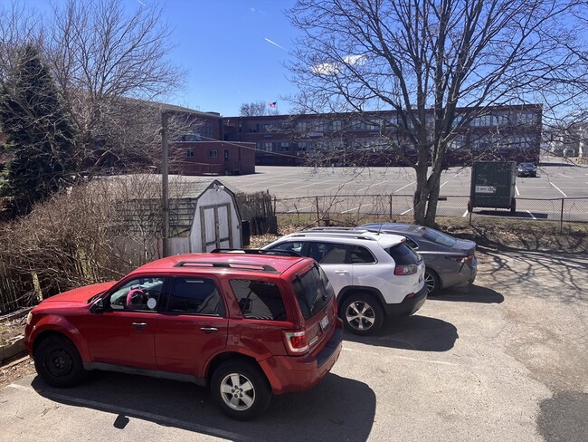 Building Photo - 4 Sisson Terrace