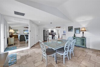 Building Photo - 9940 Treasure Cay Ln