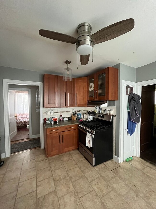 Foto del edificio - 10 Ashland St